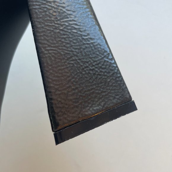 Missguided Dark Grey Modern Pumps Chunky Heel NWOT Sz 6 - Picture 9 of 12